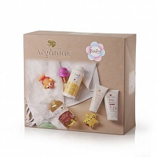 Набір косметики Mama Box: олія солодкий мигдаль, еластикуючий крем, рисовий крохмаль